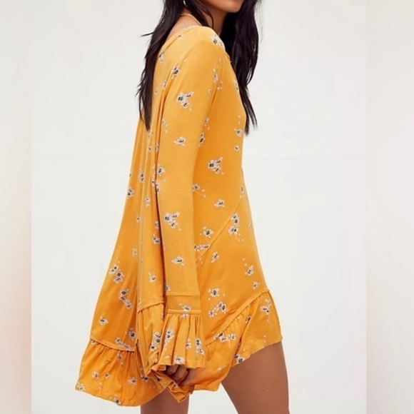 NWOT Free People Olivia Printed Tunic Yellow Buttery-Soft Size Meduim - Picture 2 of 16
